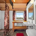 Kurt - 75m From The Sea By Interhome